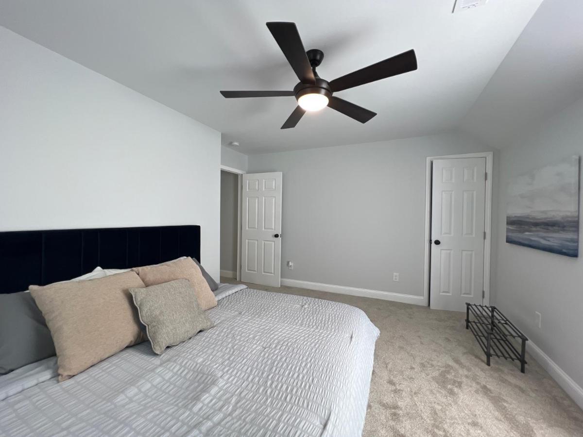 5Br 4B Huge Space With 2 Level Game Barn Greenville Exterior foto