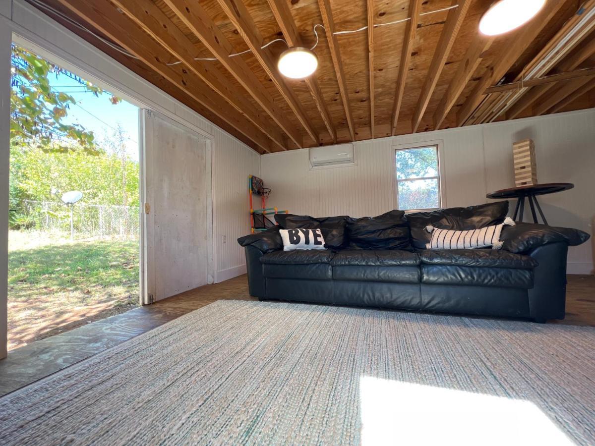 5Br 4B Huge Space With 2 Level Game Barn Greenville Exterior foto